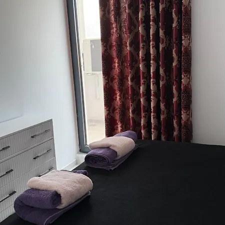 Sol Aparments Don Bosco * 地拉那