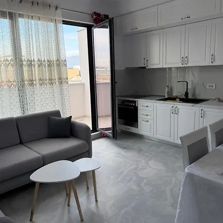 Sol Aparments Don Bosco تيرانا