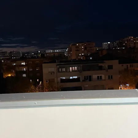 Sol Aparments Don Bosco تيرانا